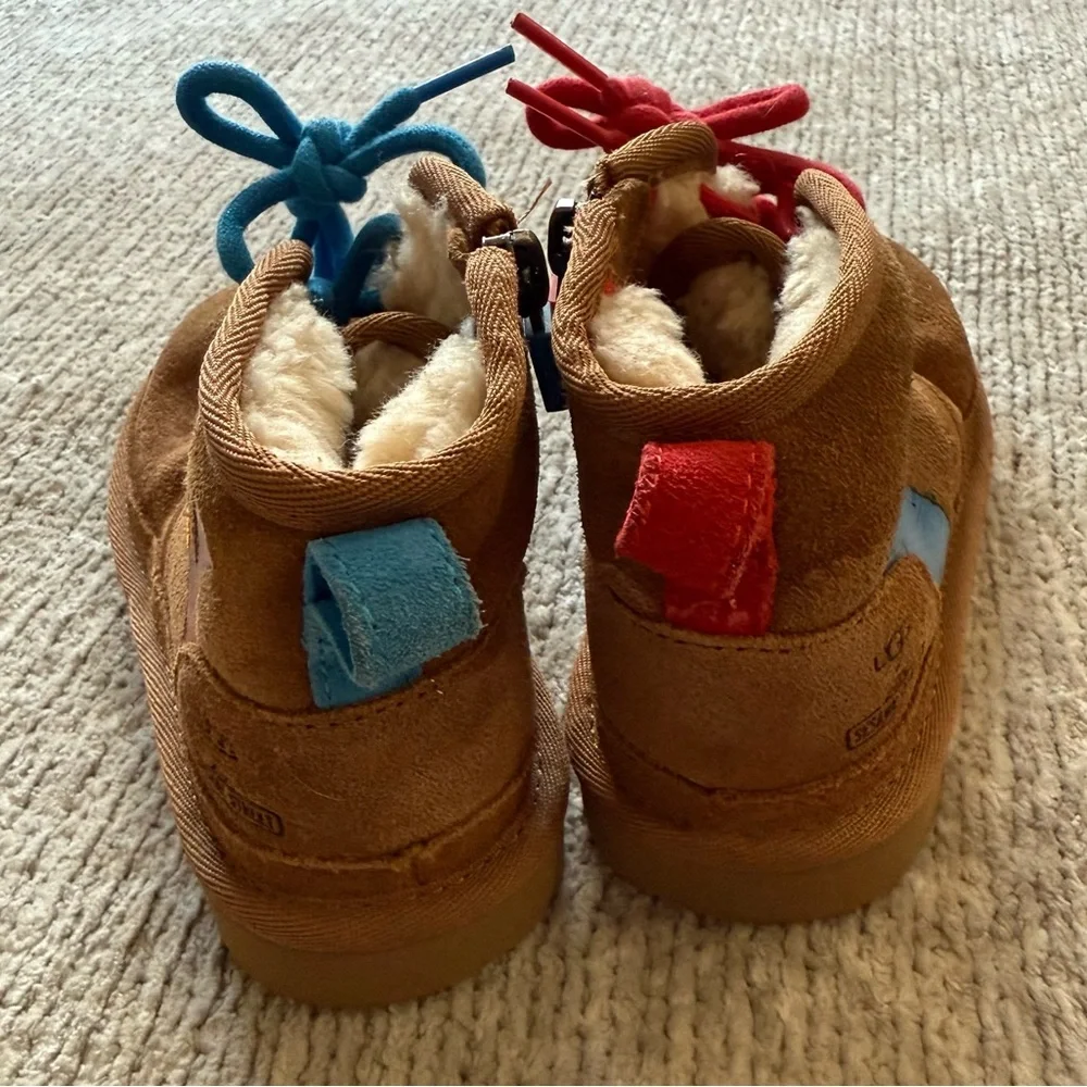 UGG x Sesame Street Kids Boots Size 11 Cookie Monster Elmo Suede Shearling
